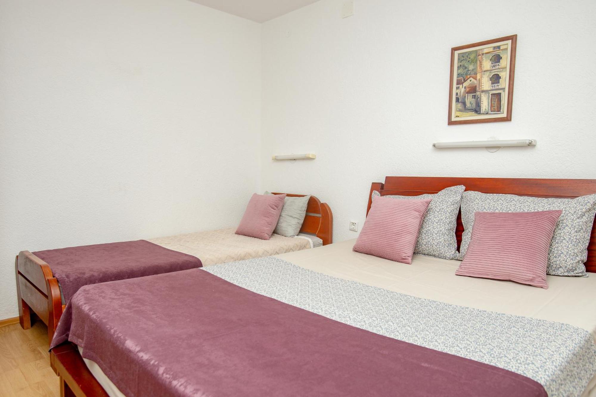 Apartments Oliva 尤塔哈 外观 照片