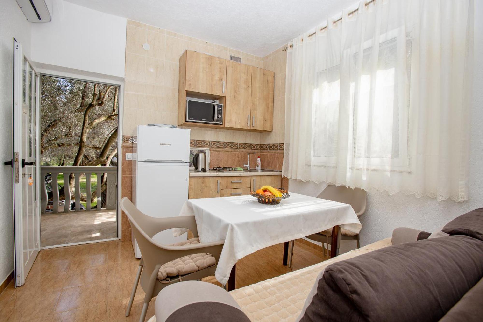 Apartments Oliva 尤塔哈 外观 照片